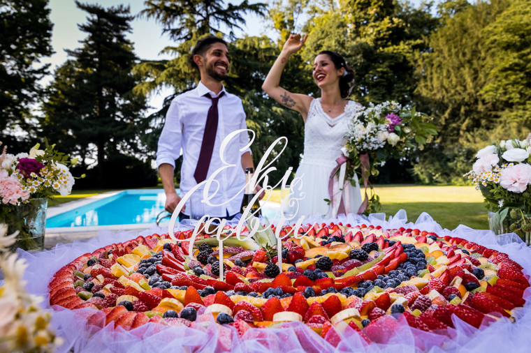 cake topper
